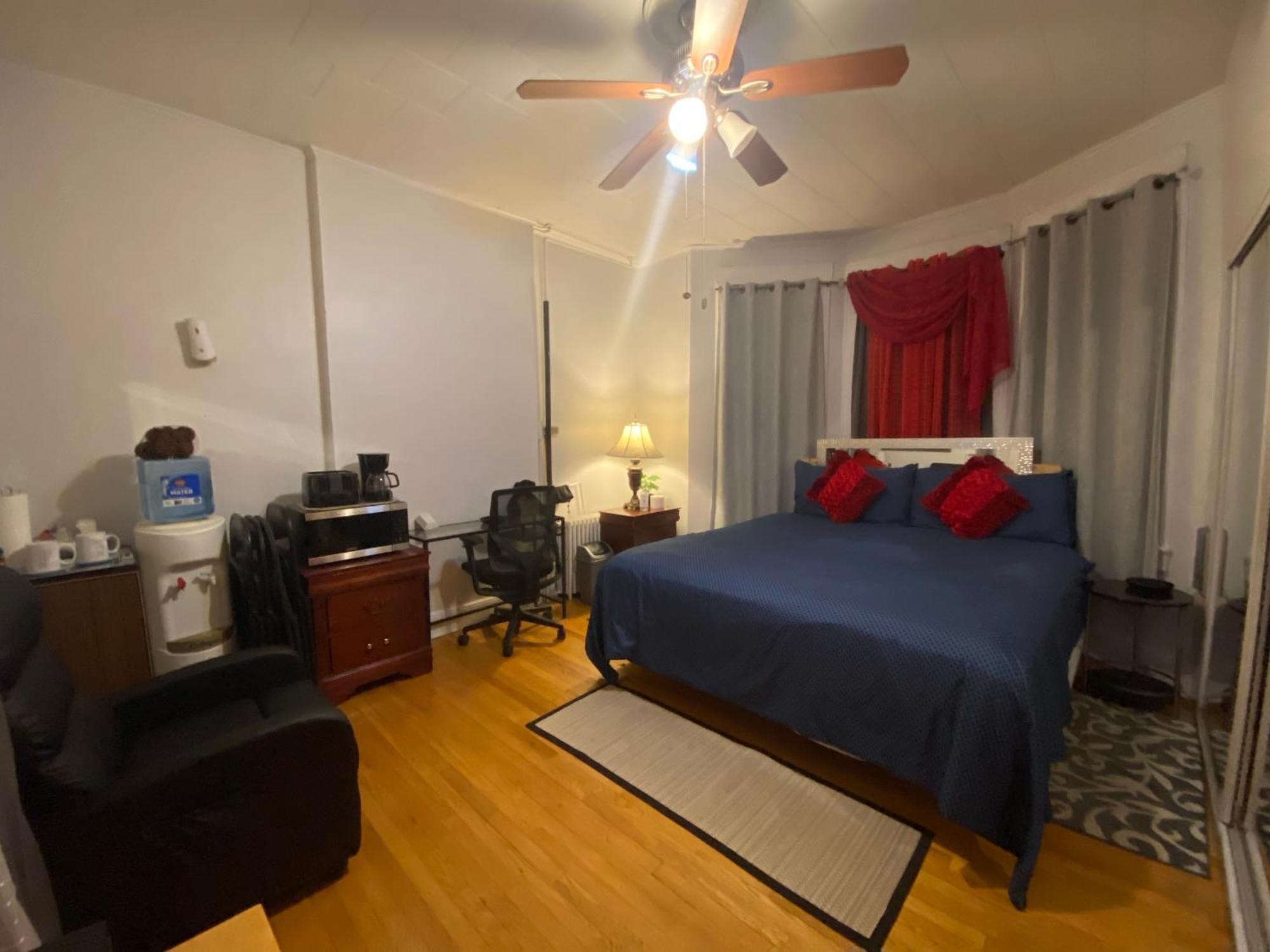 Room With Jacuzzi, Massage Seat, And Parking Space, The Best Choices!! North Bergen Exterior photo