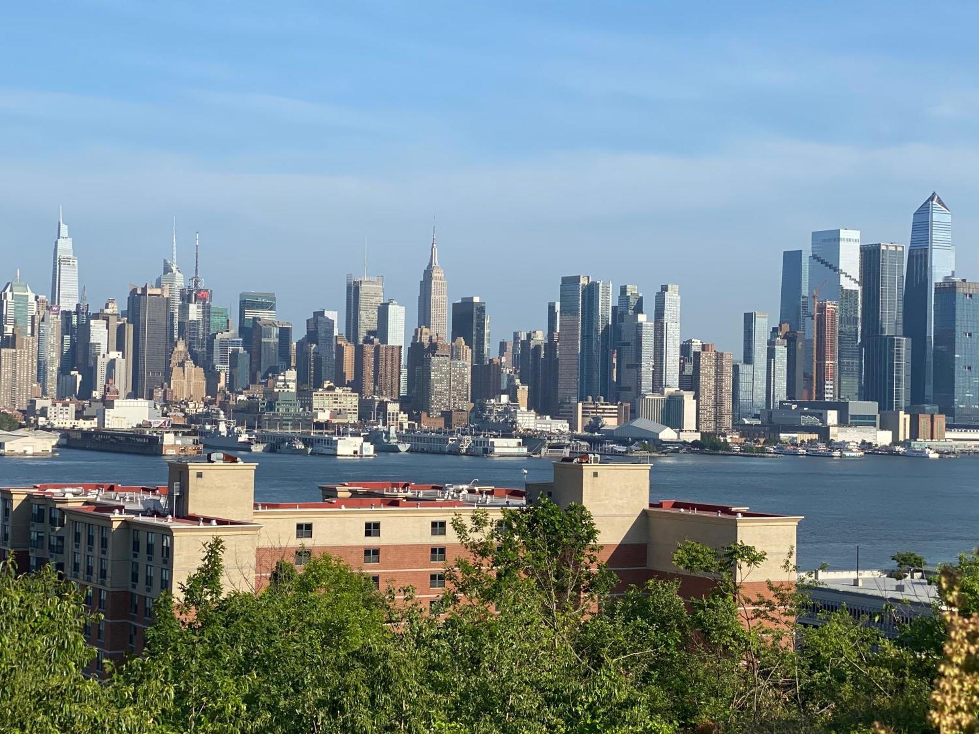 Room With Jacuzzi, Massage Seat, And Parking Space, The Best Choices!! North Bergen Exterior photo